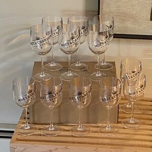 Moet & Chandon Champagne Clear Acrylic Party Goblets SET OF TWELVE (12)
